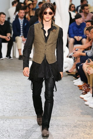 John Varvatos / - 2015